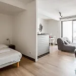 1 Bedroom Gorgeous In * לה רושל