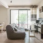 Apartman 1 Bedroom Gorgeous In *